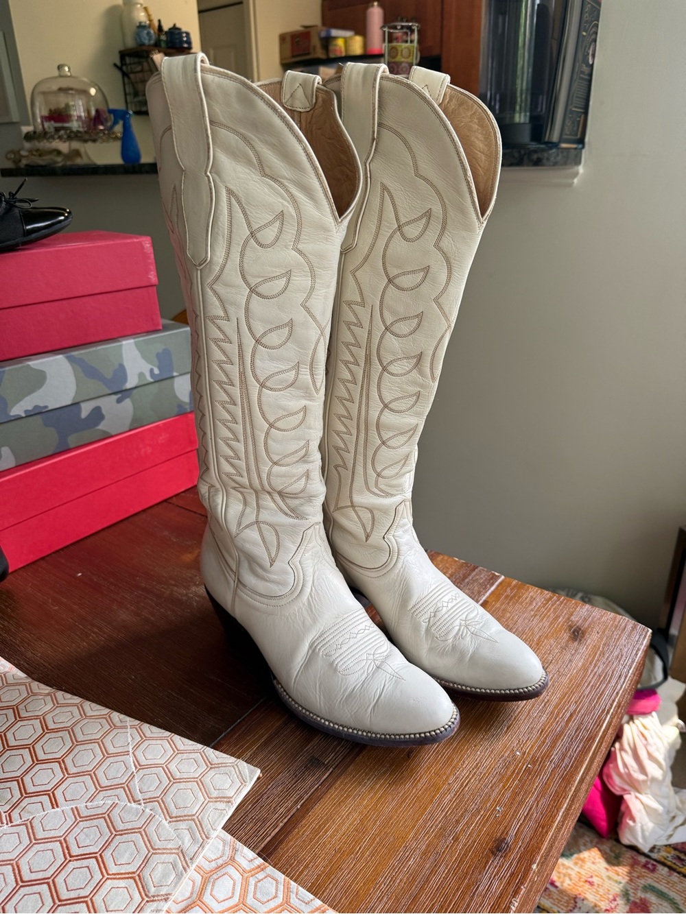 City Boots - The Houston Boot in Bone